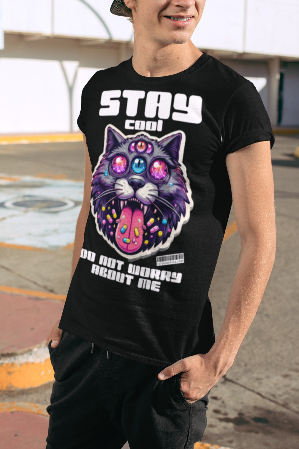 Camiseta EDM con arte digital de gato para festivales