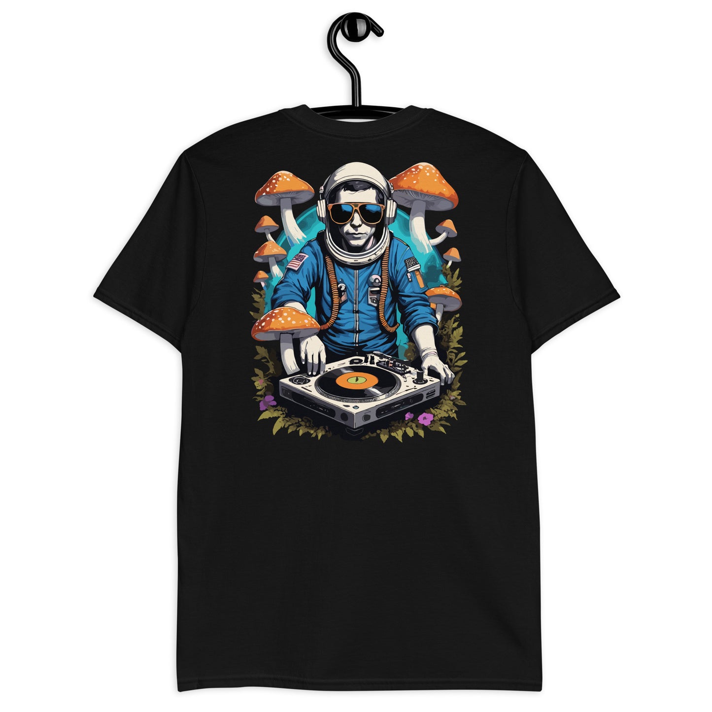 Camiseta Techno DJ de catsondrugs.com