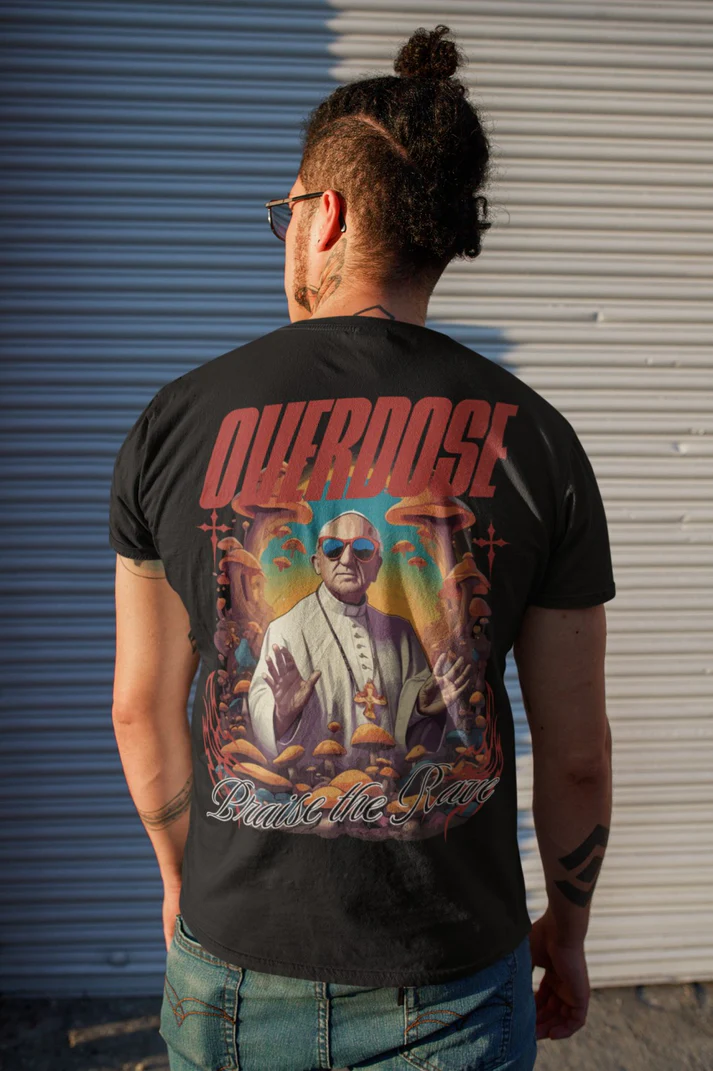 Festival trance party tee with Praise the Rave print