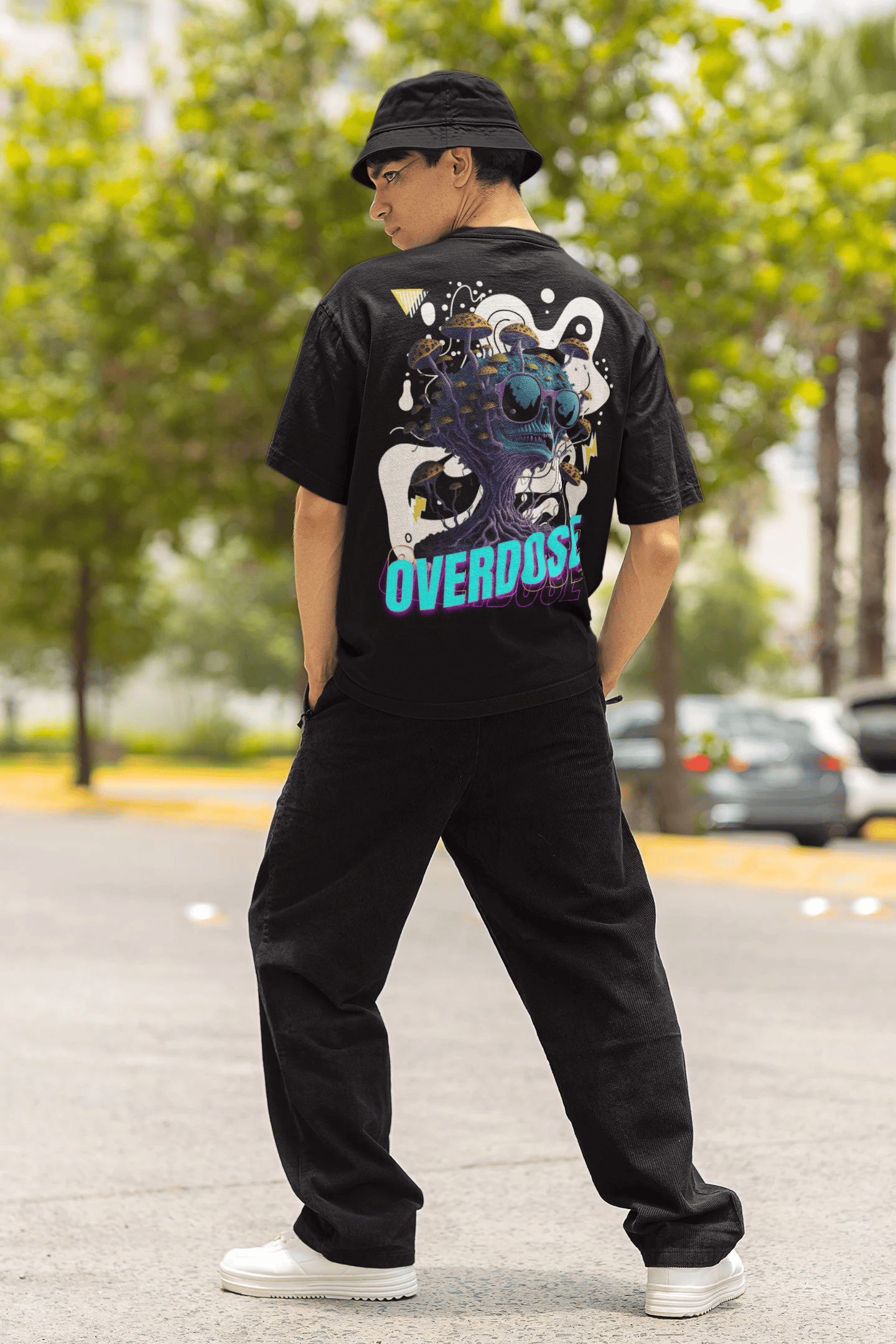 Techno T-Shirt clubwear look