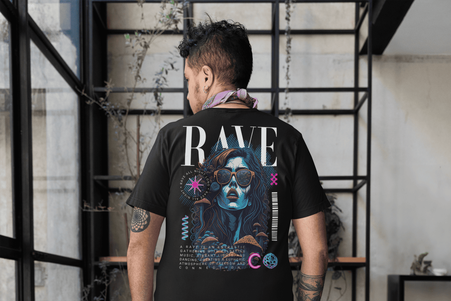 Rave Cover Girl | Rave T-Shirt