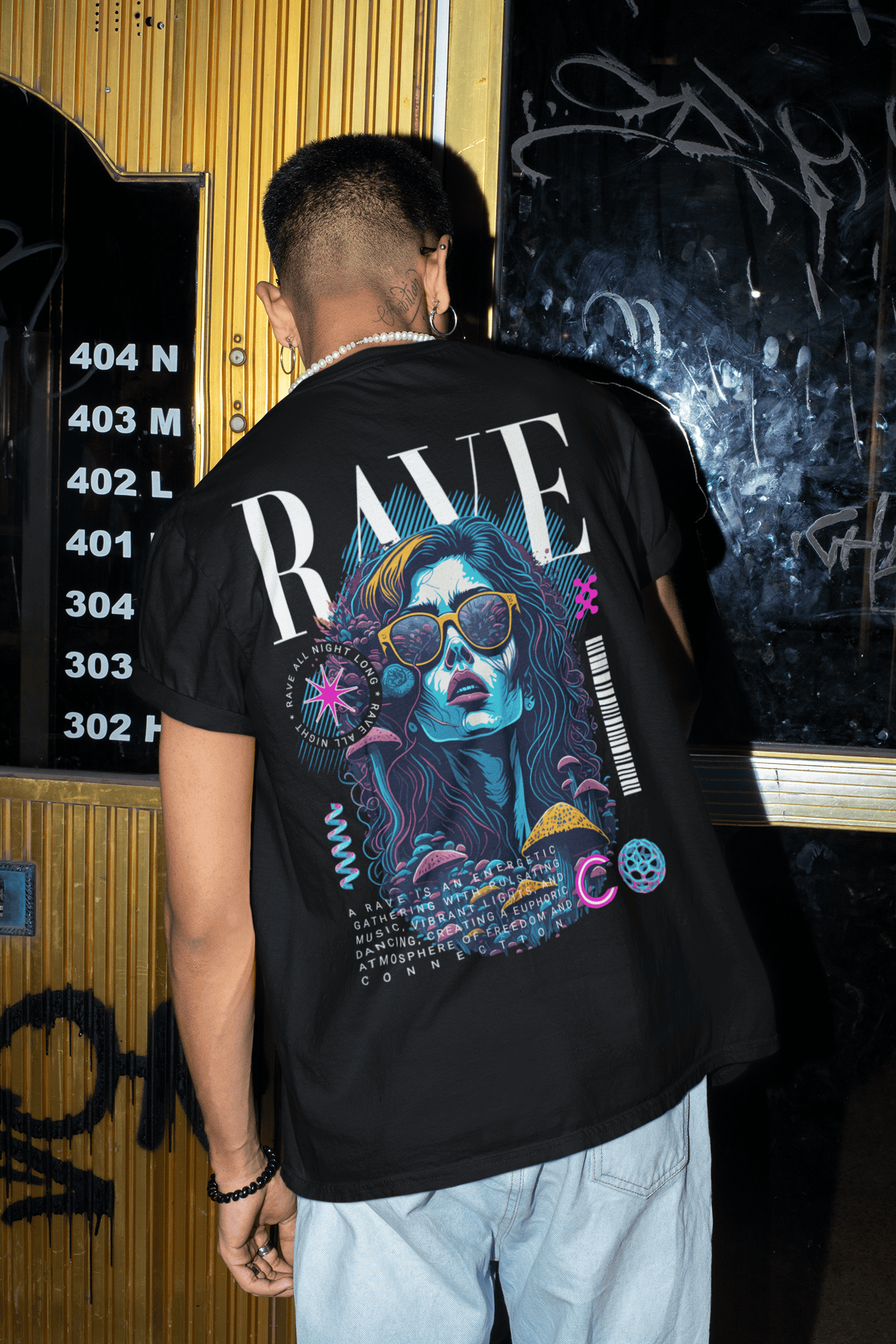 Rave Cover Girl | Rave T-Shirt