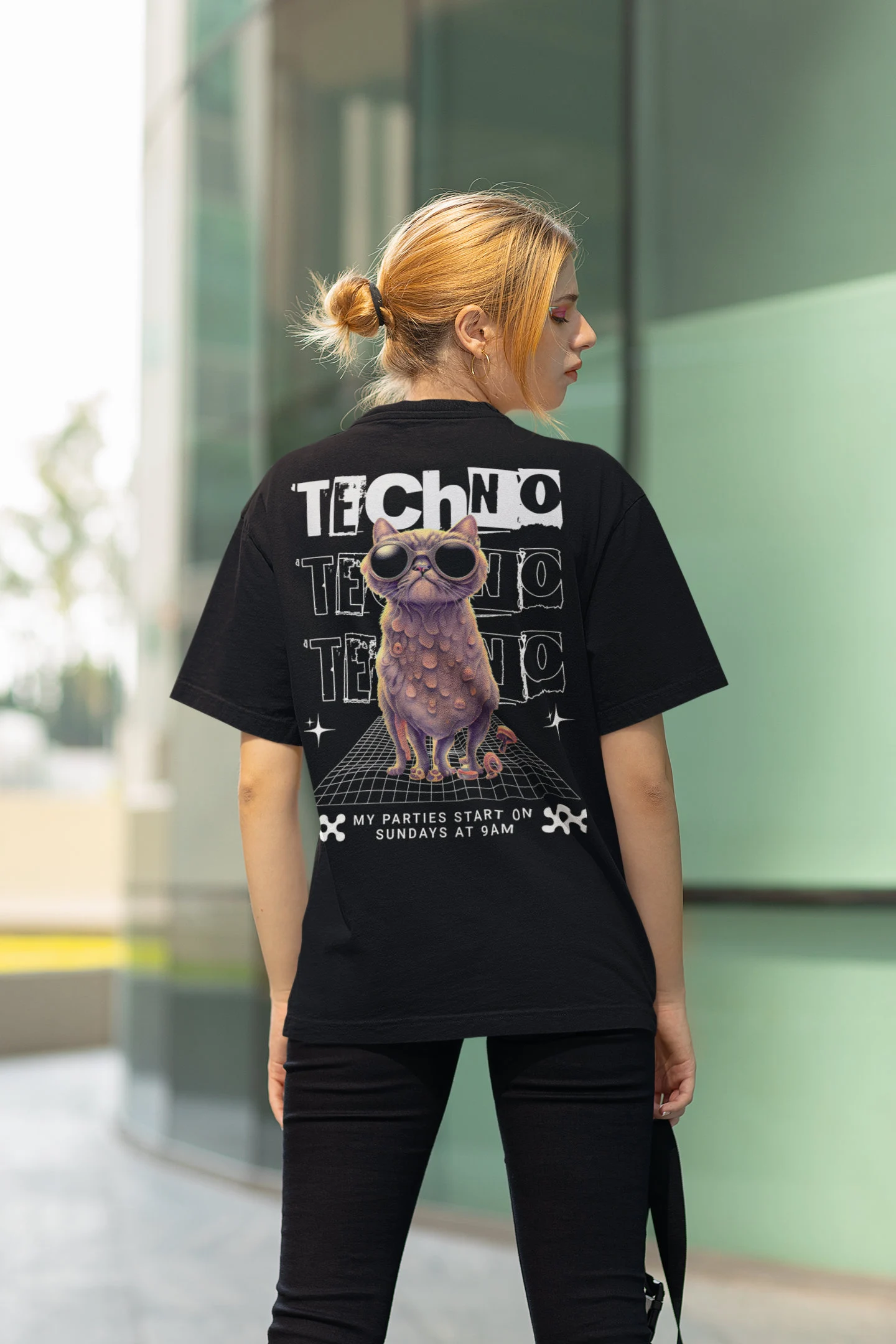 camiseta Techno Cat para mujer de catsondrugs.com