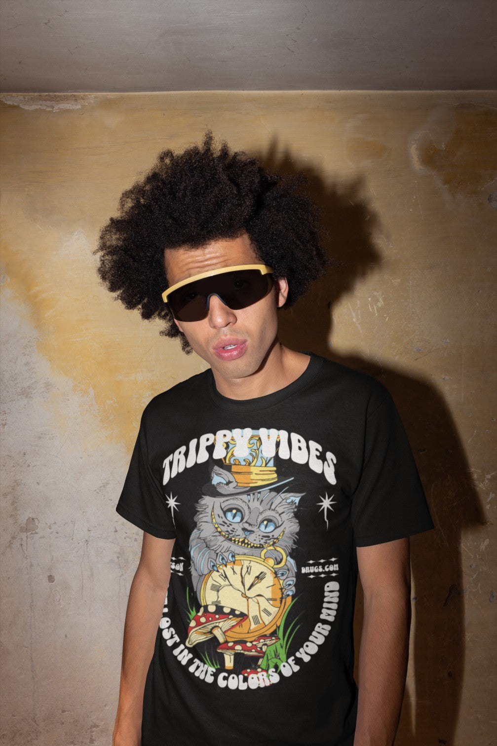 Trippy Vibes Cat - Psychedelic T-Shirt