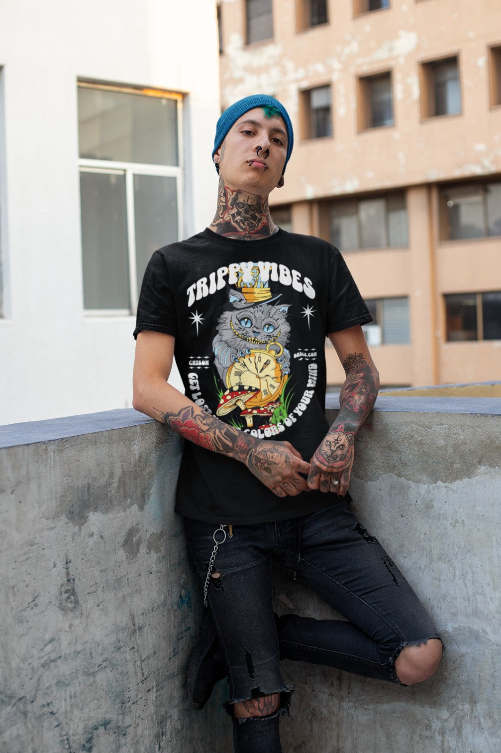 Trippy Vibes Cat - Psychedelic T-Shirt