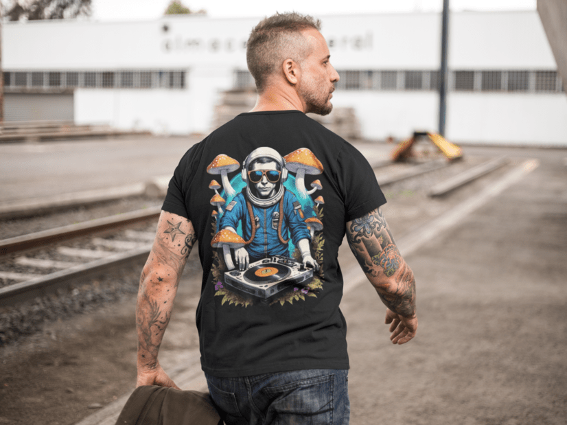 techno dj t-shirt from catsondrugs.com