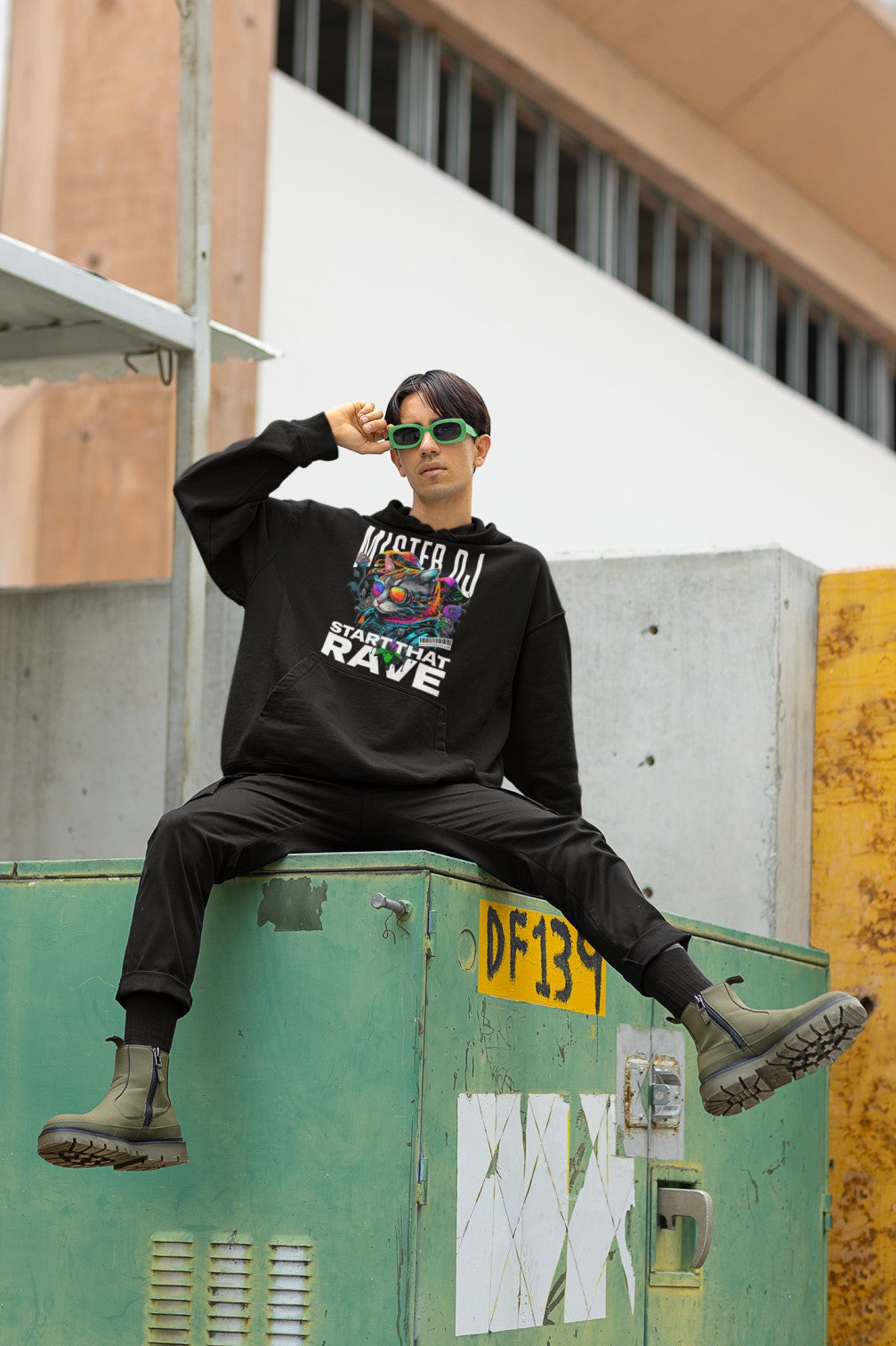 techno festival outfit
