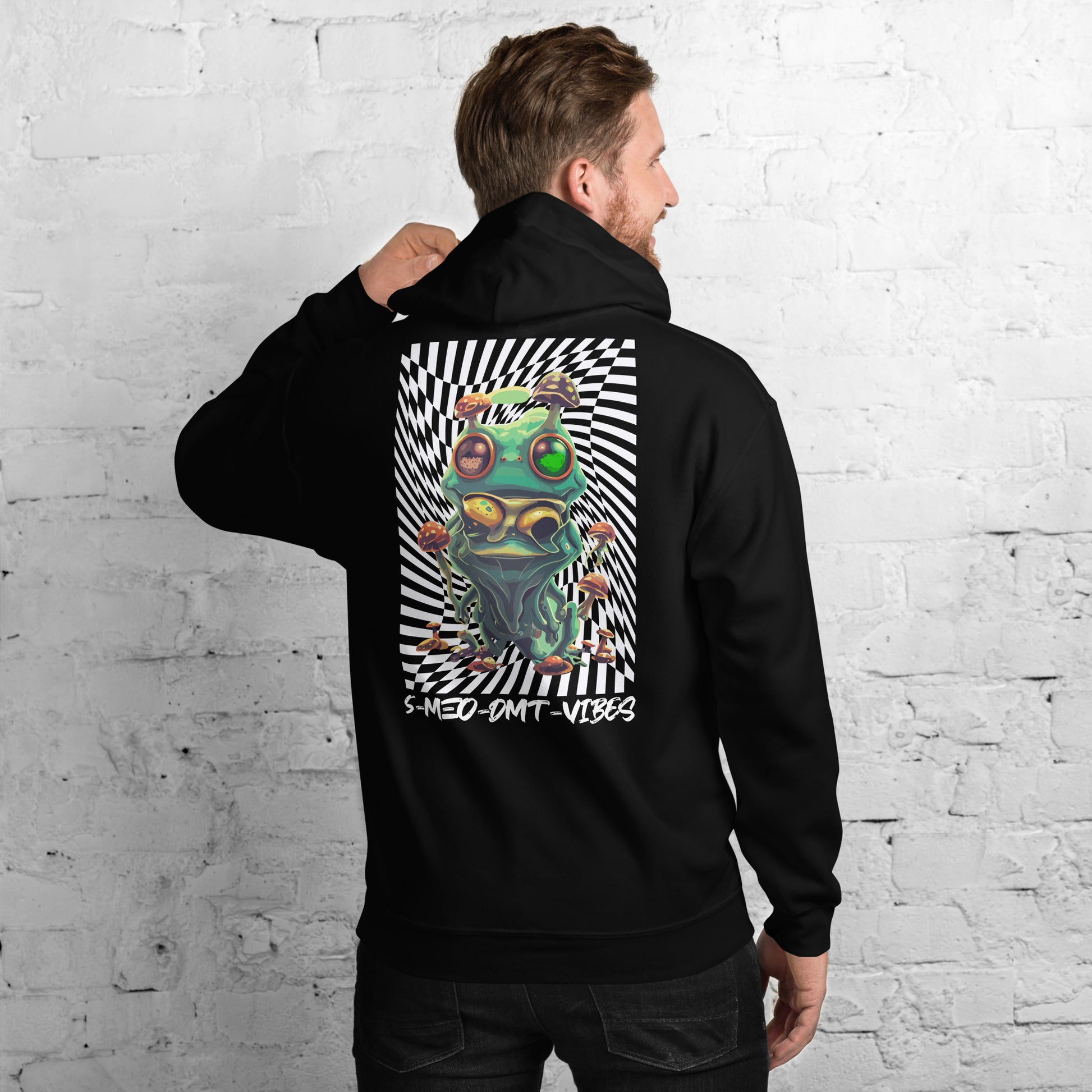 Bufo Alvarius Hoodie for Men from catsondrugs.com