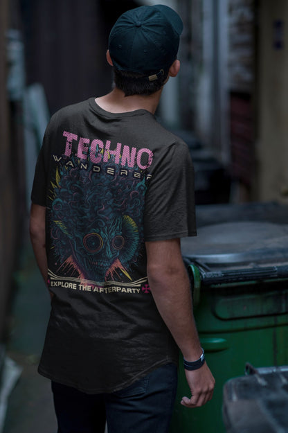 Camiseta Techno Rave con estampado de explorador digital