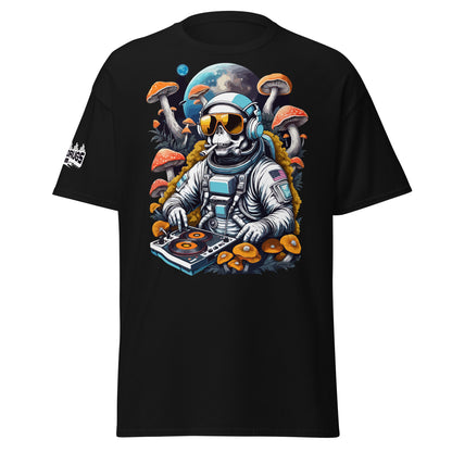 Psychedelic Astronaut T-Shirt – Futuristic DJ Fashion for Raves