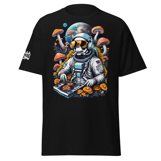 Psychedelic Astronaut T-Shirt – Futuristic DJ Fashion for Raves