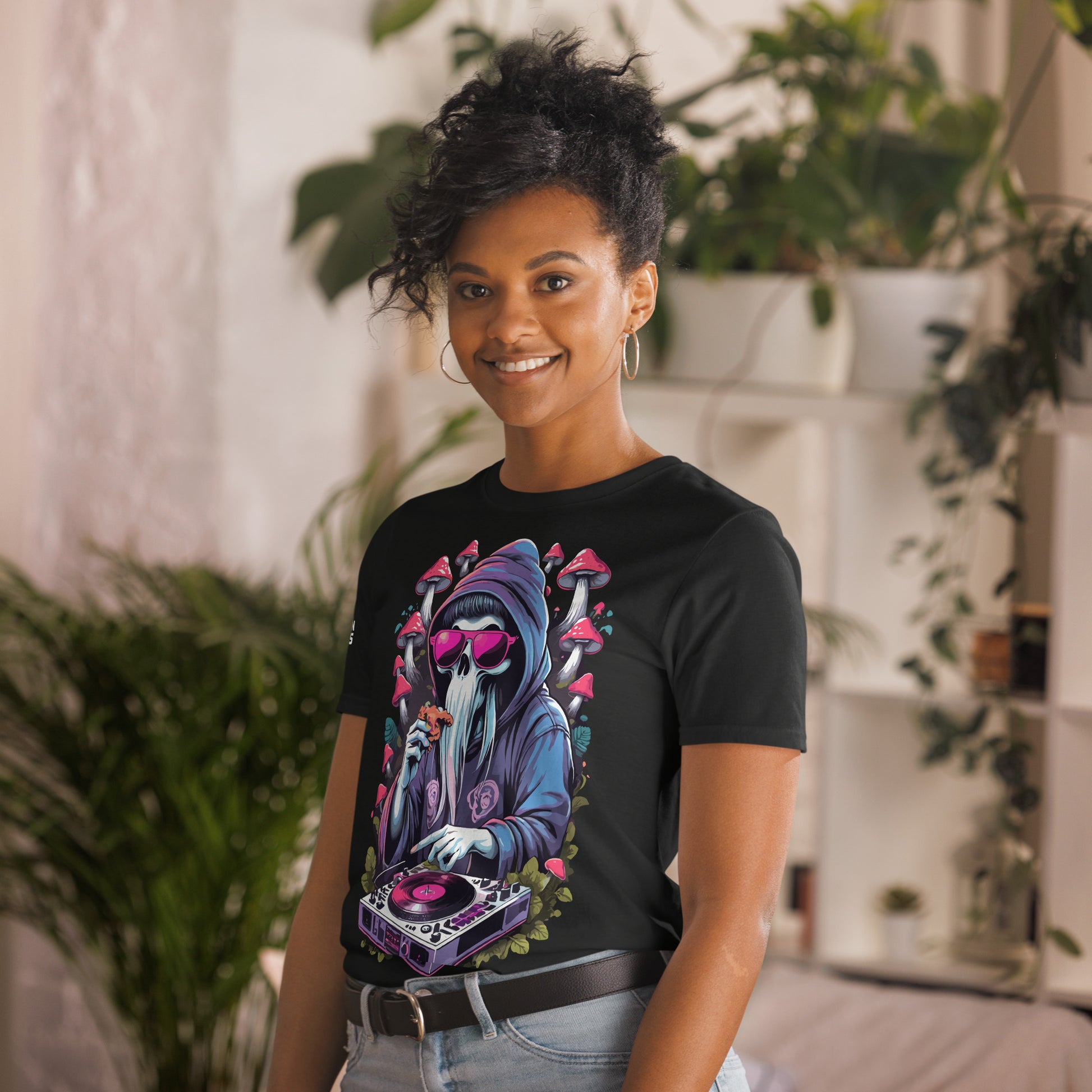 Psychedelic DJ Fashion for Women from catsondrugs.com