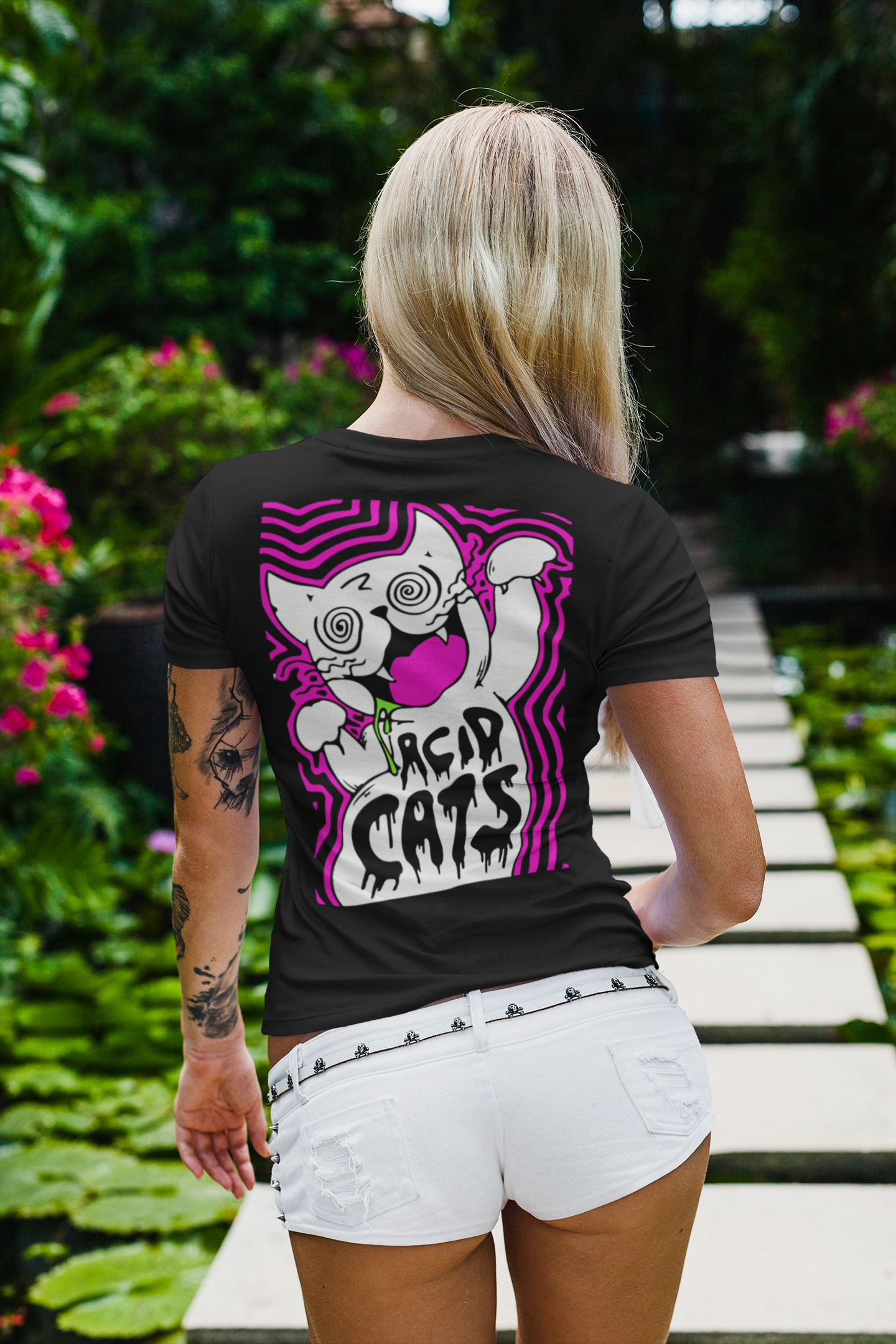Acid Cats - Unisex T-Shirt - CatsOnDrugs