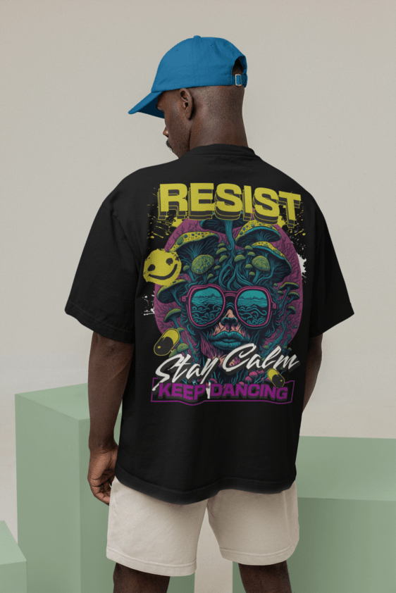 Bleib ruhig und tanze weiter - Unisex T-Shirt