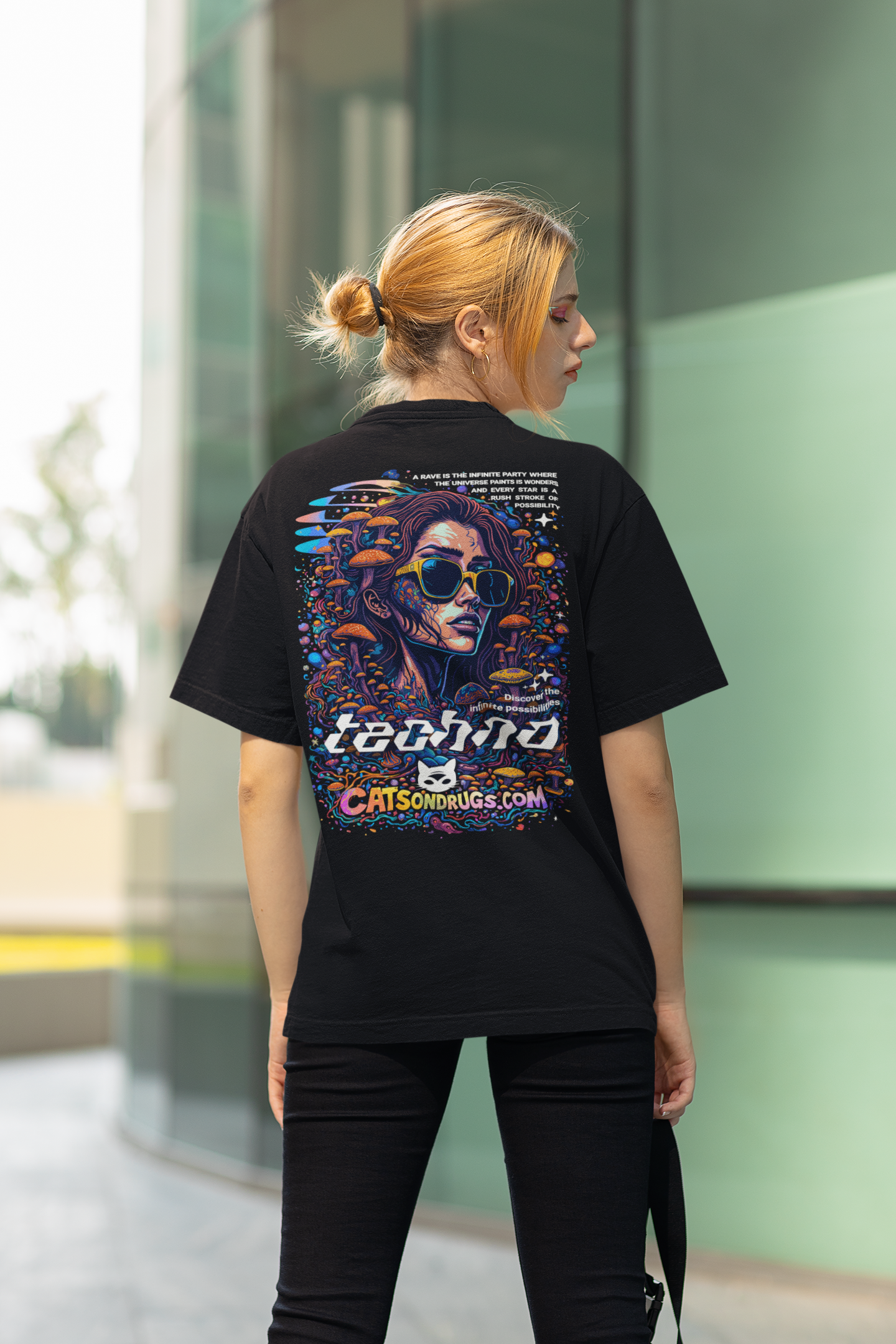 Rave Cover Girl | EDM T-Shirt