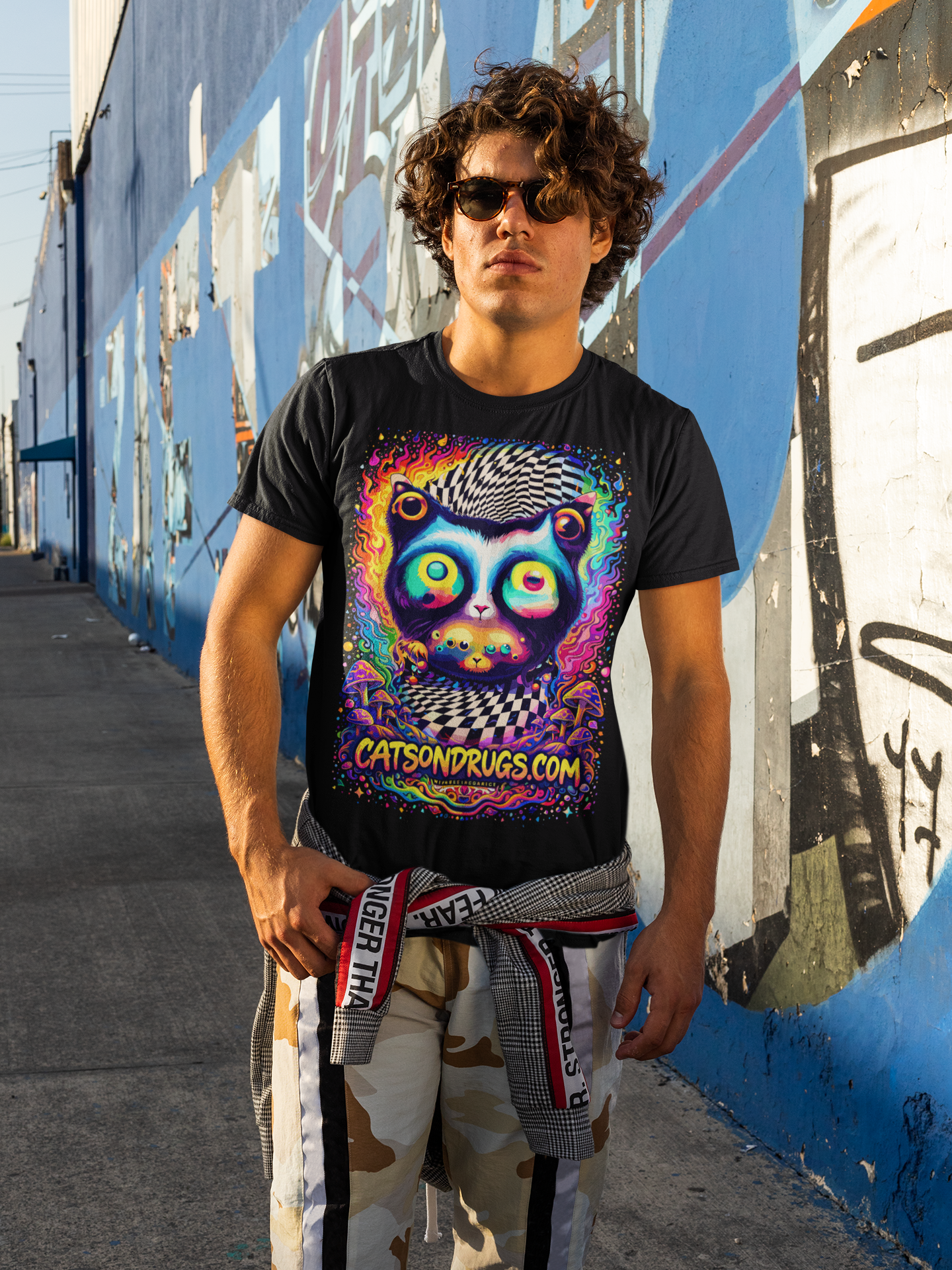 Psychedelic T-Shirt | Magic Cat Food
