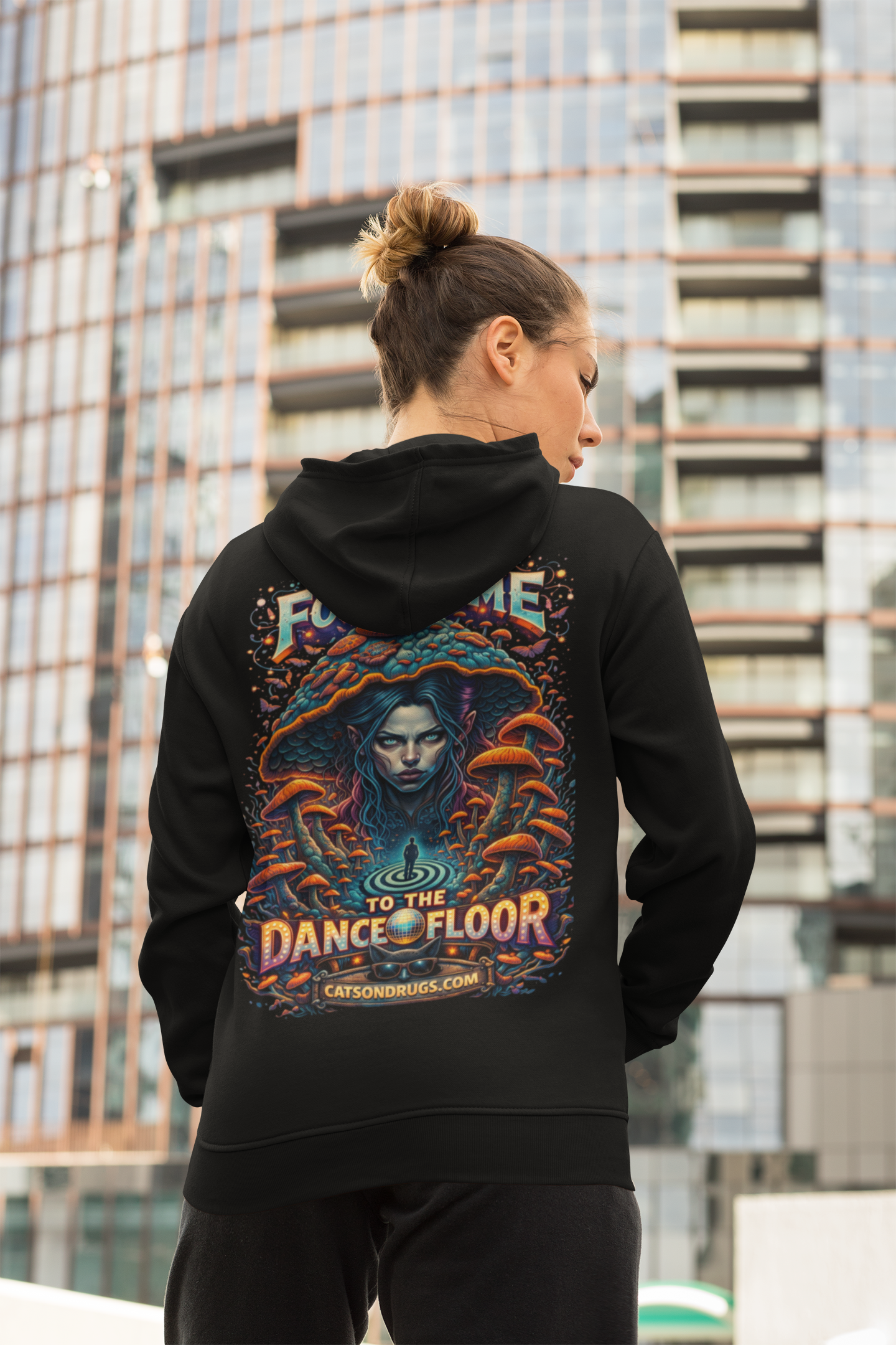 sudadera rave futurista