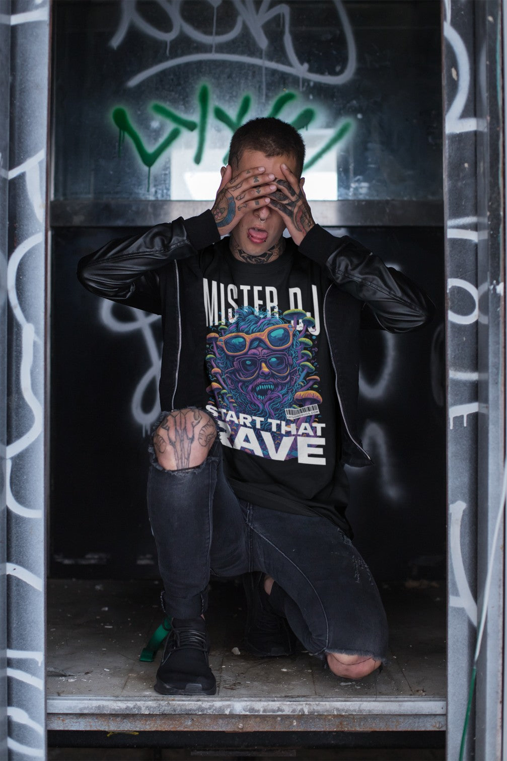 Mr DJ Organism | EDM T-Shirt