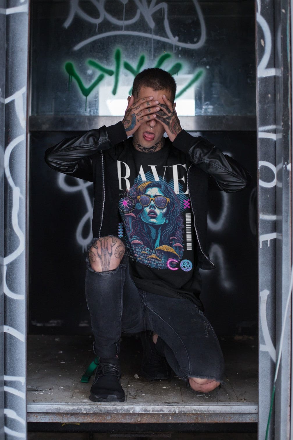 Rave Cover Girl | Rave T-Shirt | Ecstasy Edition