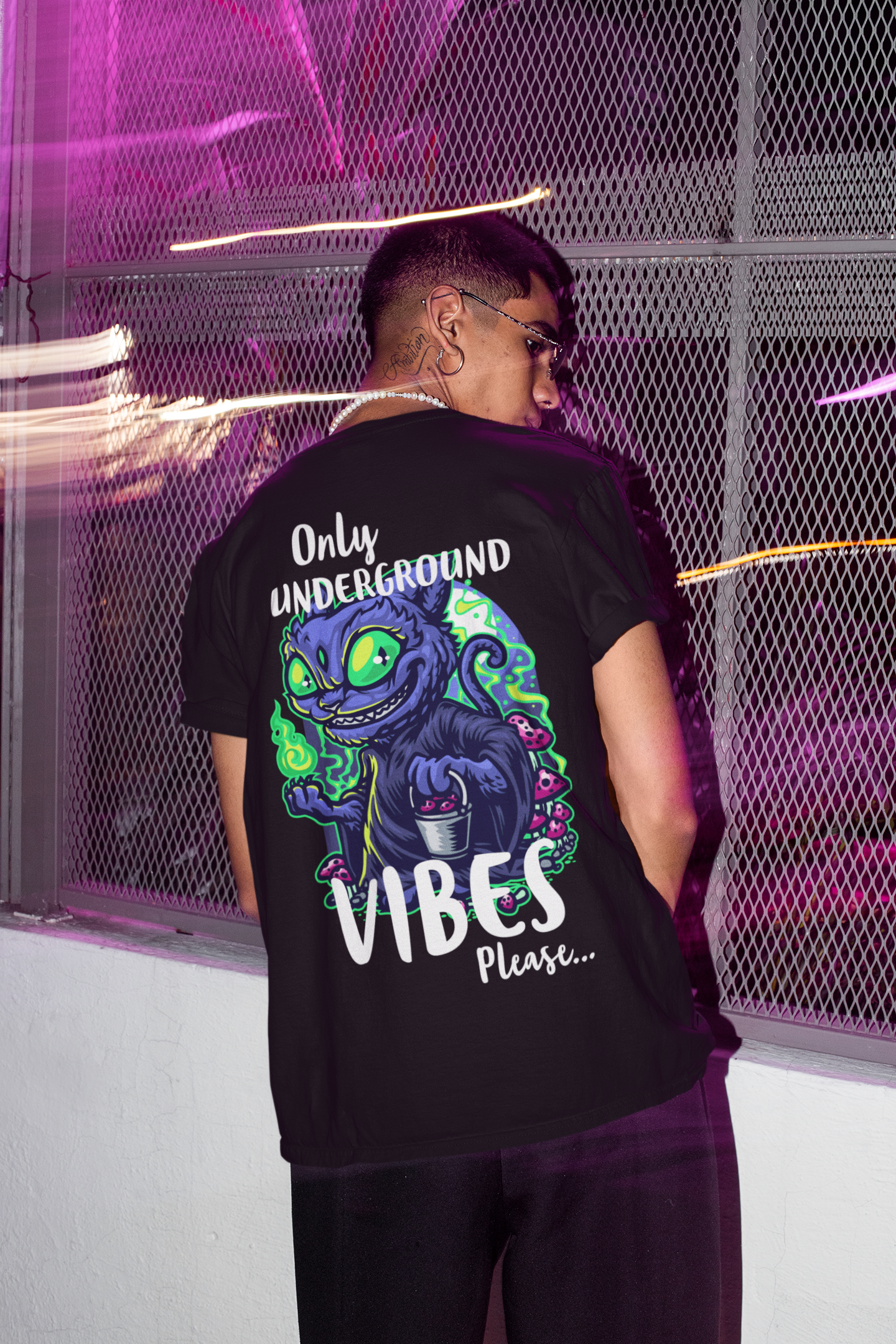 Only underground vibes - Unisex T-Shirt - CatsOnDrugs